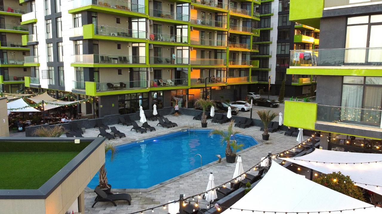 Moon Sea View Apartment - Spa N Pools Resort Mamaia Eksteriør billede